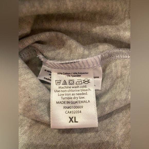 Junk Food Women’s NFL New England Patriots Logo Tank Top Shirt 2018 NWOT Size XL - Picture 5 of 8